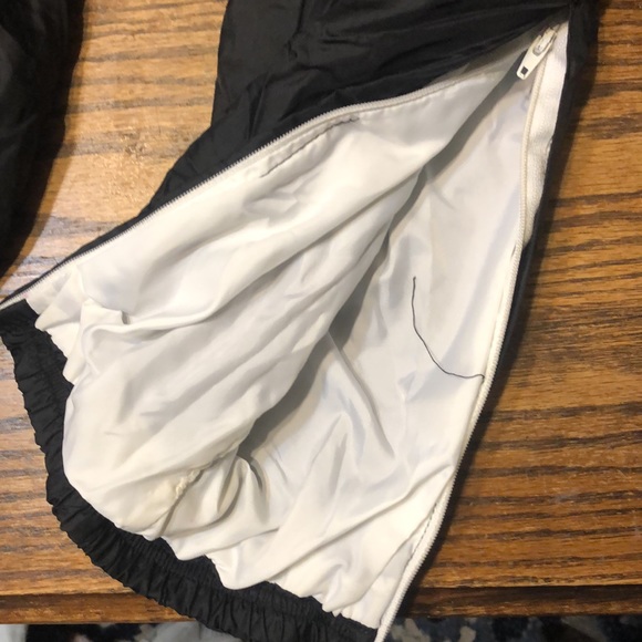 Vintage 80’s Nike track suit - Picture 11 of 15